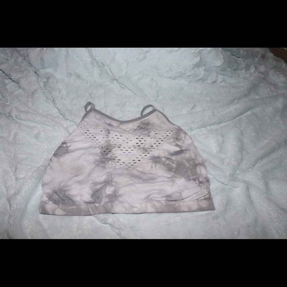 High Neck Sports Bra
